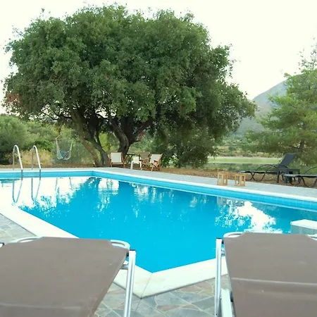 Blue Lagoon Vila *